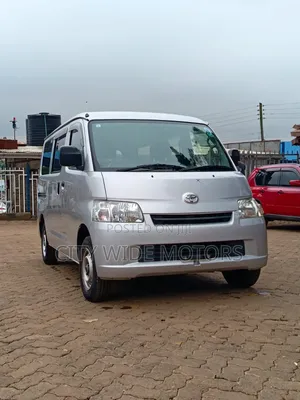 Toyota TownAce 2019 Silver