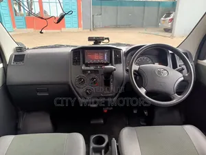 Toyota TownAce 2019 Silver