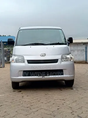 Toyota TownAce 2019 Silver