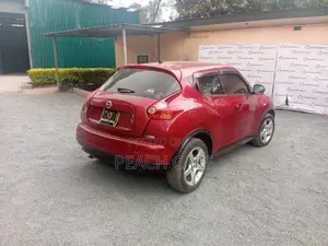 Nissan Juke S 2012 Red