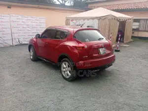 Nissan Juke S 2012 Red