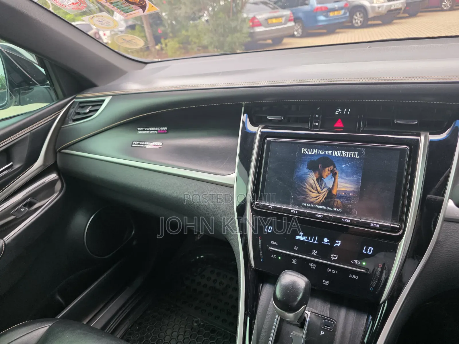 Toyota Harrier 2.0 Turbo 2018 White