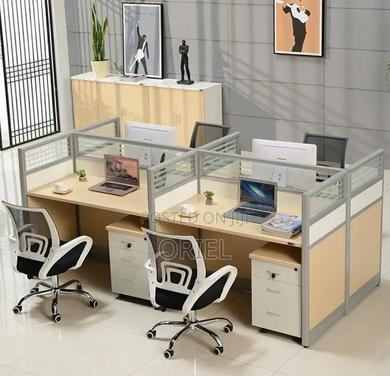 Office Workstation : 4-Seater Corporate Office Staff Workstation
