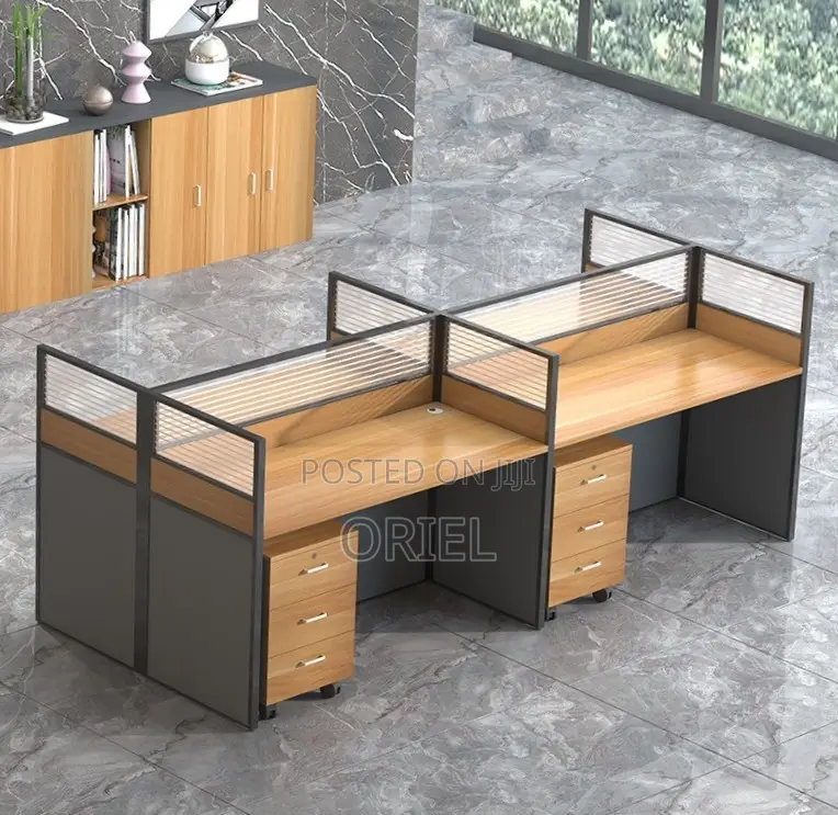 Office Workstation : 4-Seater Corporate Office Staff Workstation