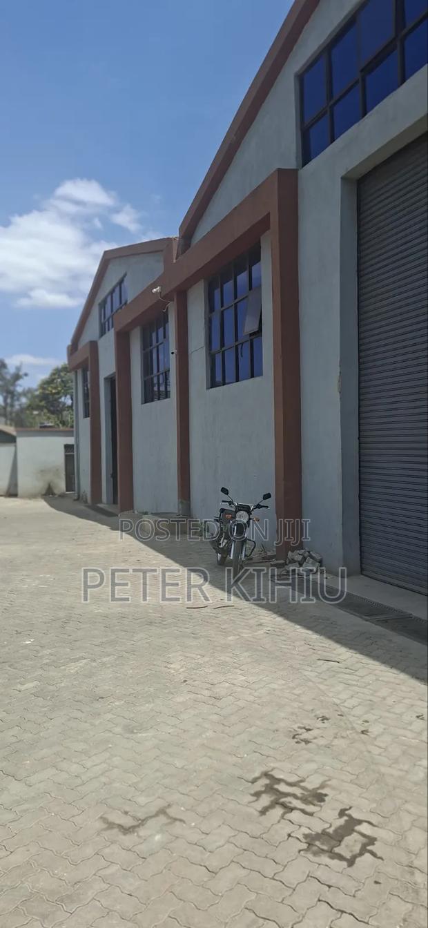 Godown to Let 5000sqft Off Enterprise Road - thumbnail 2