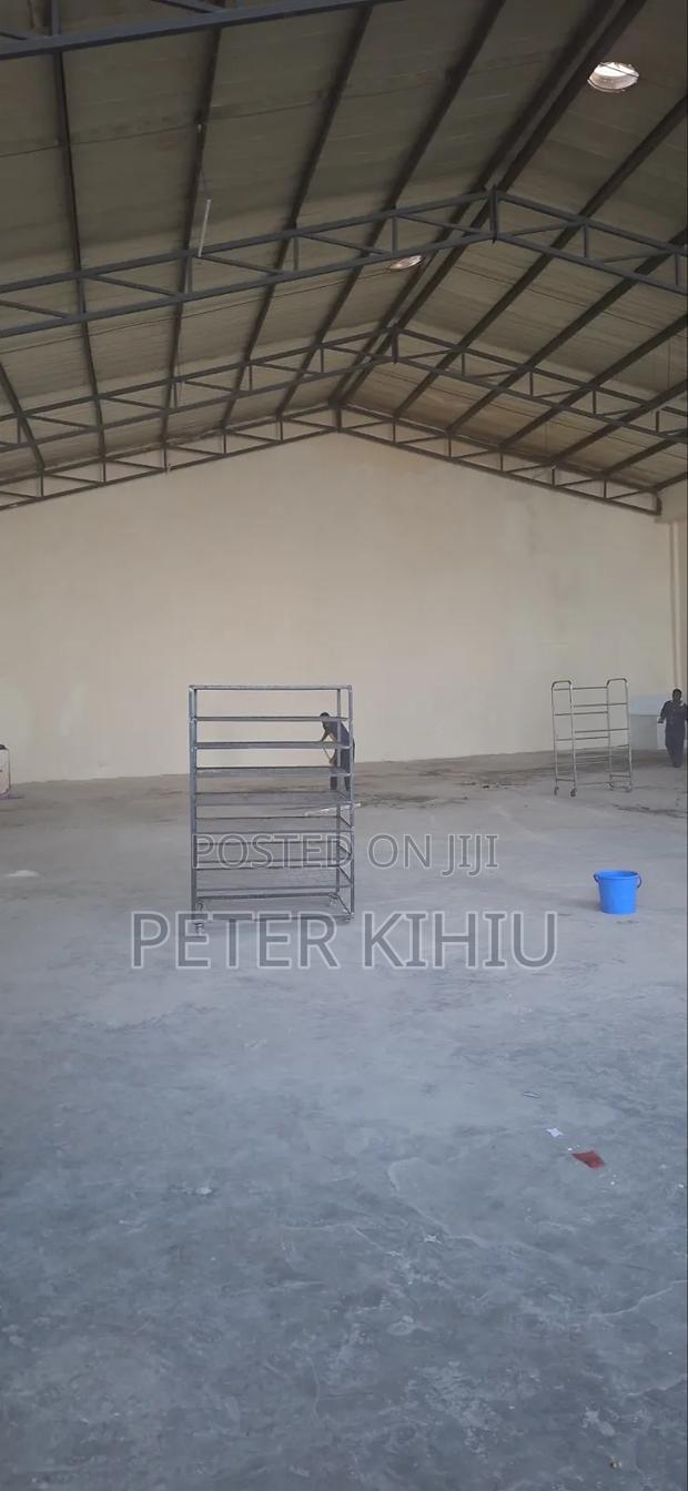 Godown to Let 5000sqft Off Enterprise Road - thumbnail 4
