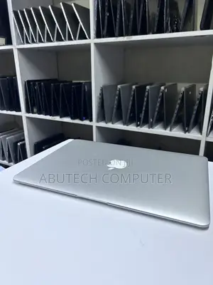 Laptop Apple MacBook Air 4GB Intel Core i7 SSD 512GB