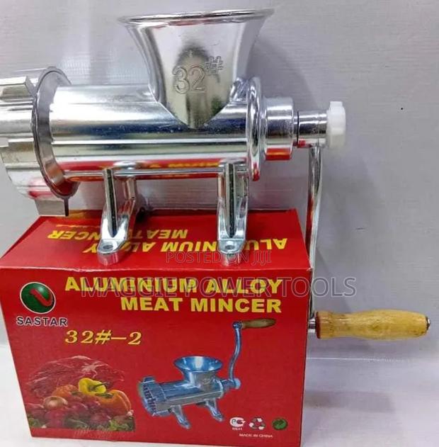 Durable Manual Meat Mincer Machine/#32 Manual Meat Mincer