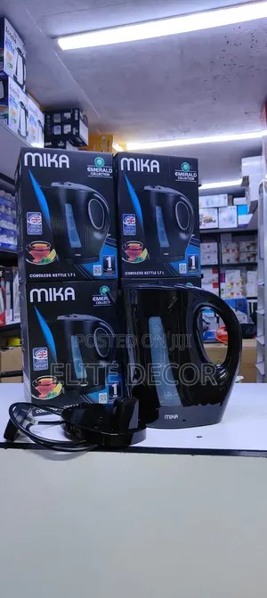 Mika Mkt1005w 1.7l Electric Kettle Black and White