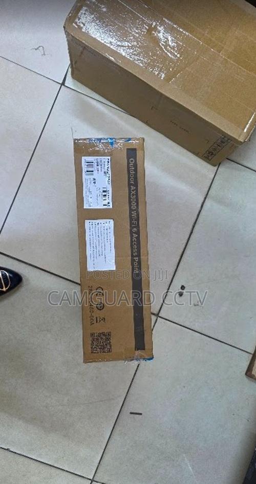 Grandstream GWN7660ELR Outdoor Dual Band Wi-Fi 6 AP