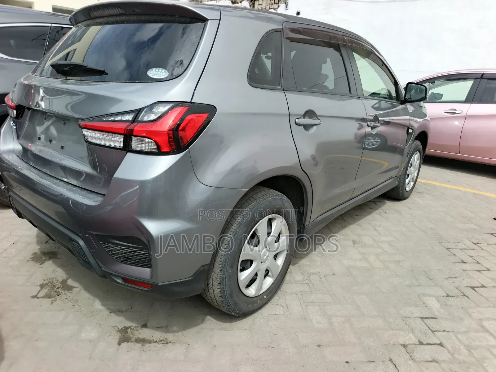 Mitsubishi RVR 2022 Gray
