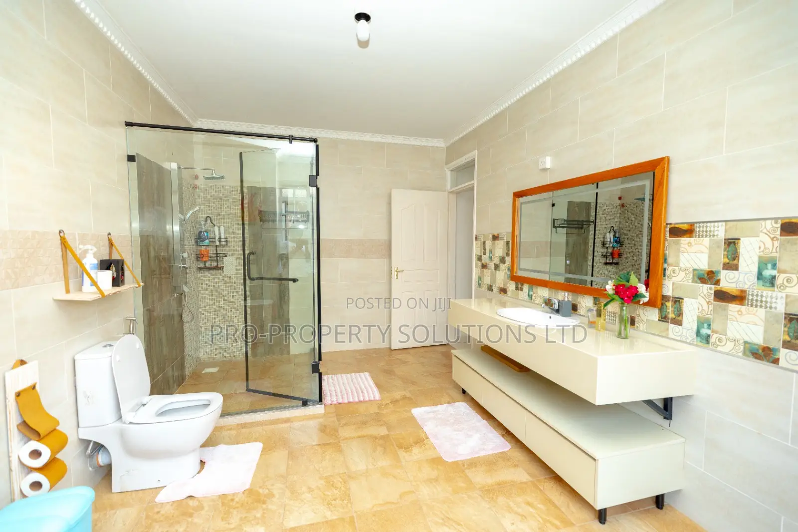 5bdrm Maisonette in Nairobi Ndogo, Kikuyu for sale