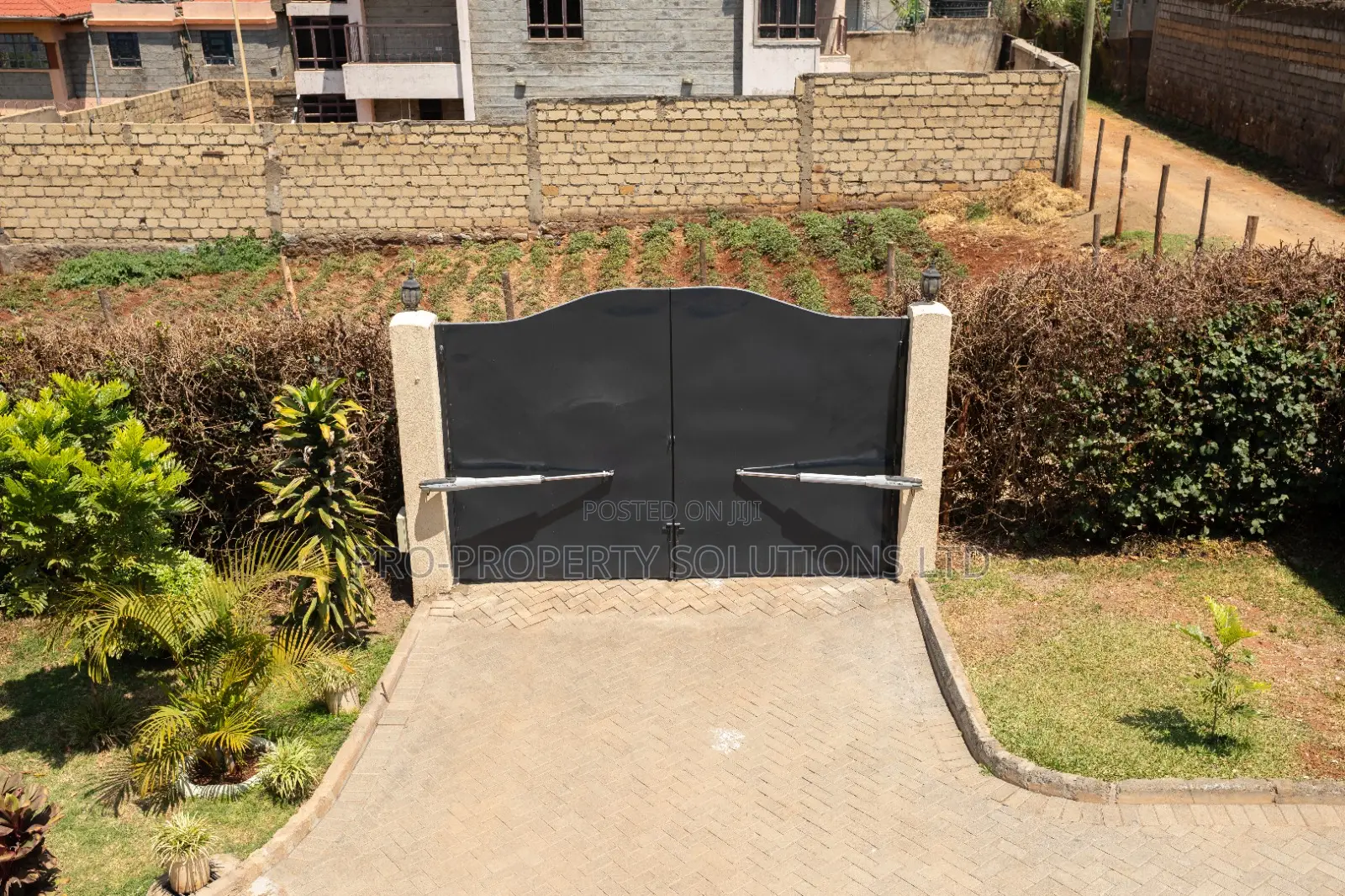 5bdrm Maisonette in Nairobi Ndogo, Kikuyu for sale