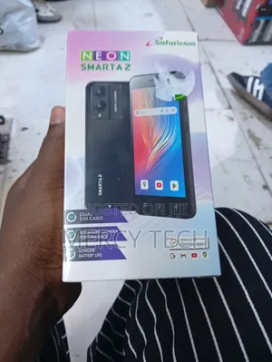 New Neon Ultra 32 GB Black