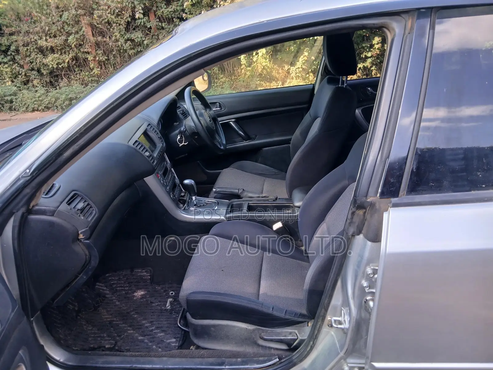 Subaru Legacy 2004 Silver