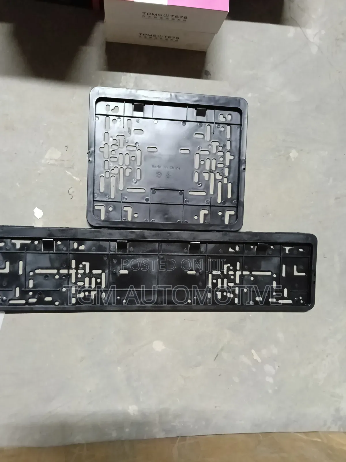 License Plate Holder Black Fiber Number Plate Holder Set