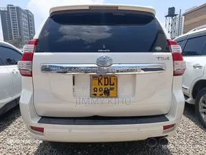 Toyota Land Cruiser 2015 White