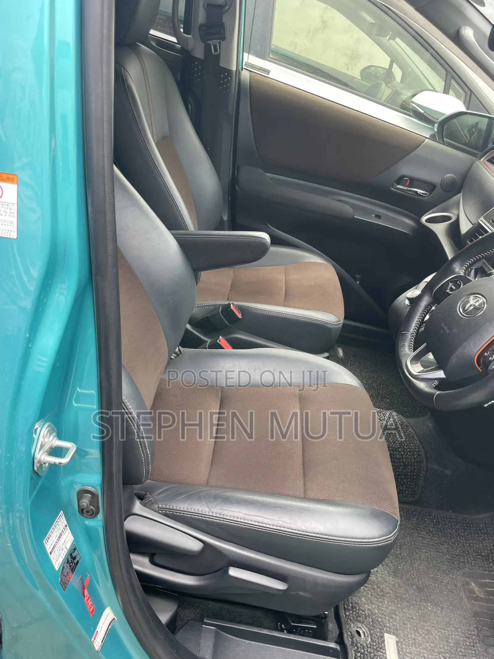 Toyota Sienta 1.5 Hybrid FWD 2020 Blue