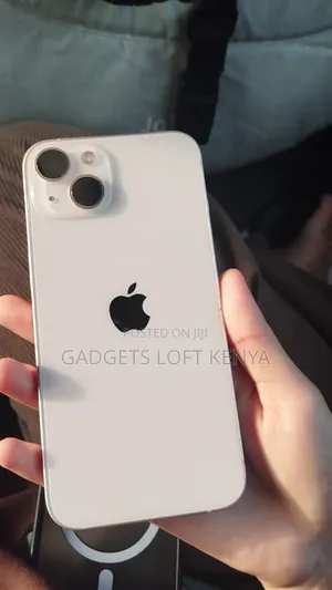 New Apple iPhone 13 128 GB White