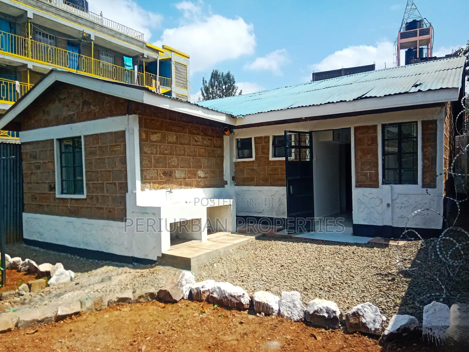 3bdrm Bungalow in Maandazi Road, NkaiMurunya for rent