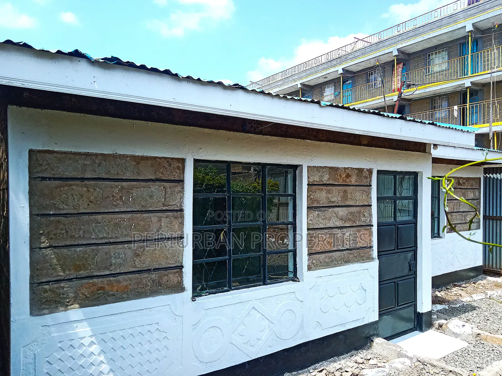 3bdrm Bungalow in Maandazi Road, NkaiMurunya for rent