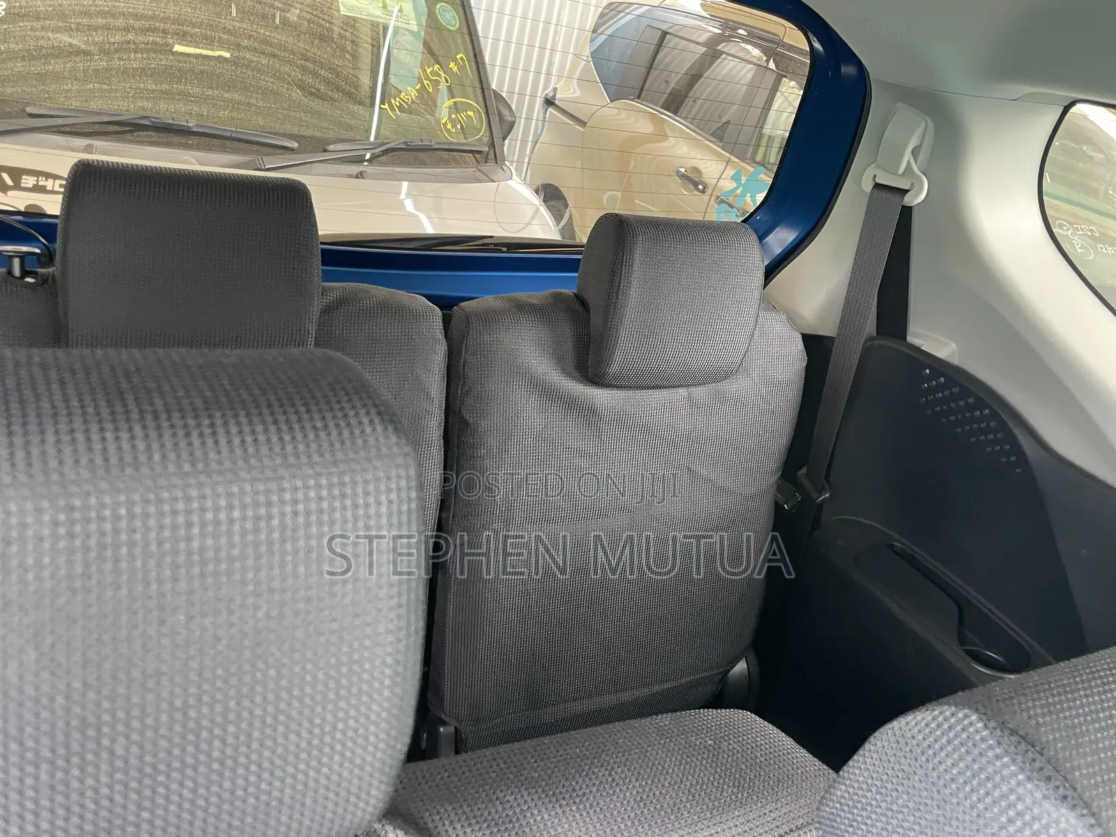 Toyota Sienta 1.5 Hybrid FWD 2019 Blue