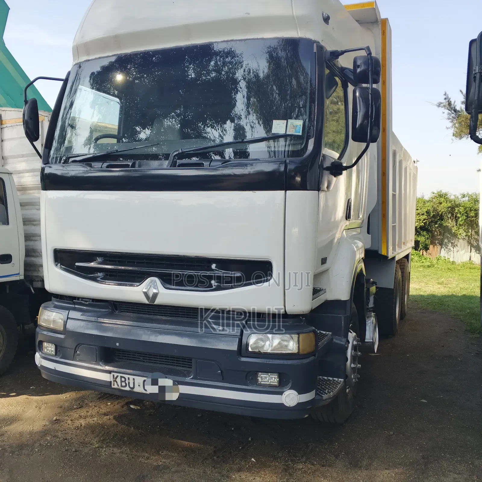 Renault Tipper Lorry