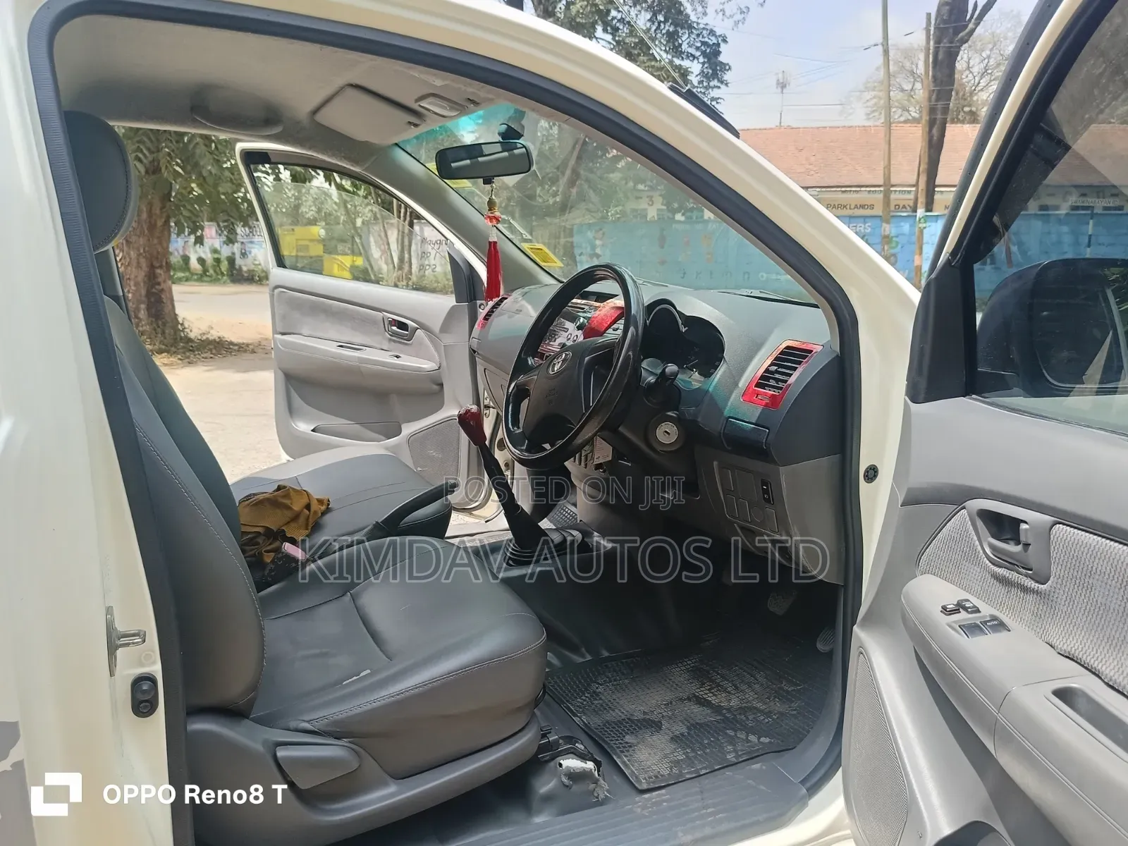 Toyota Hilux 2015 White