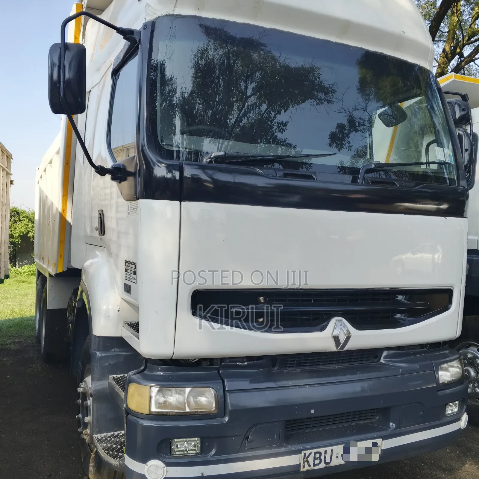 Renault Tipper Lorry
