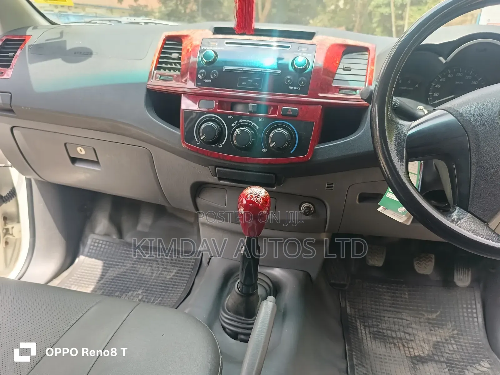 Toyota Hilux 2015 White