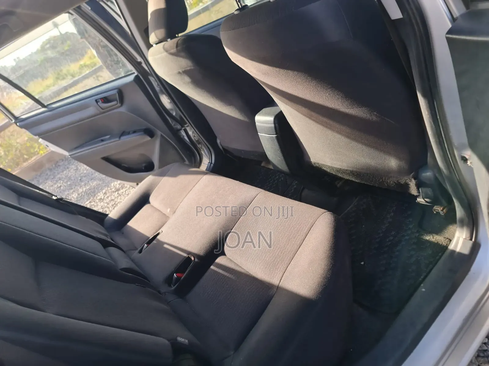 Toyota Corolla Fielder 2018 Silver