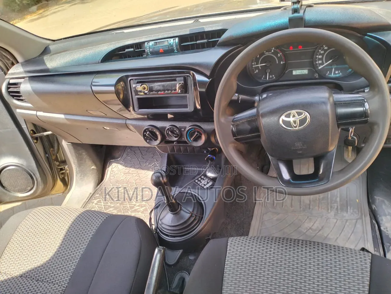 Toyota Hilux 2021 Gray