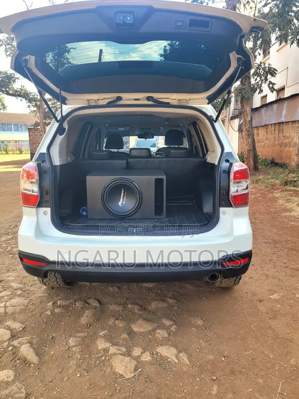 Subaru Forester 2016 White