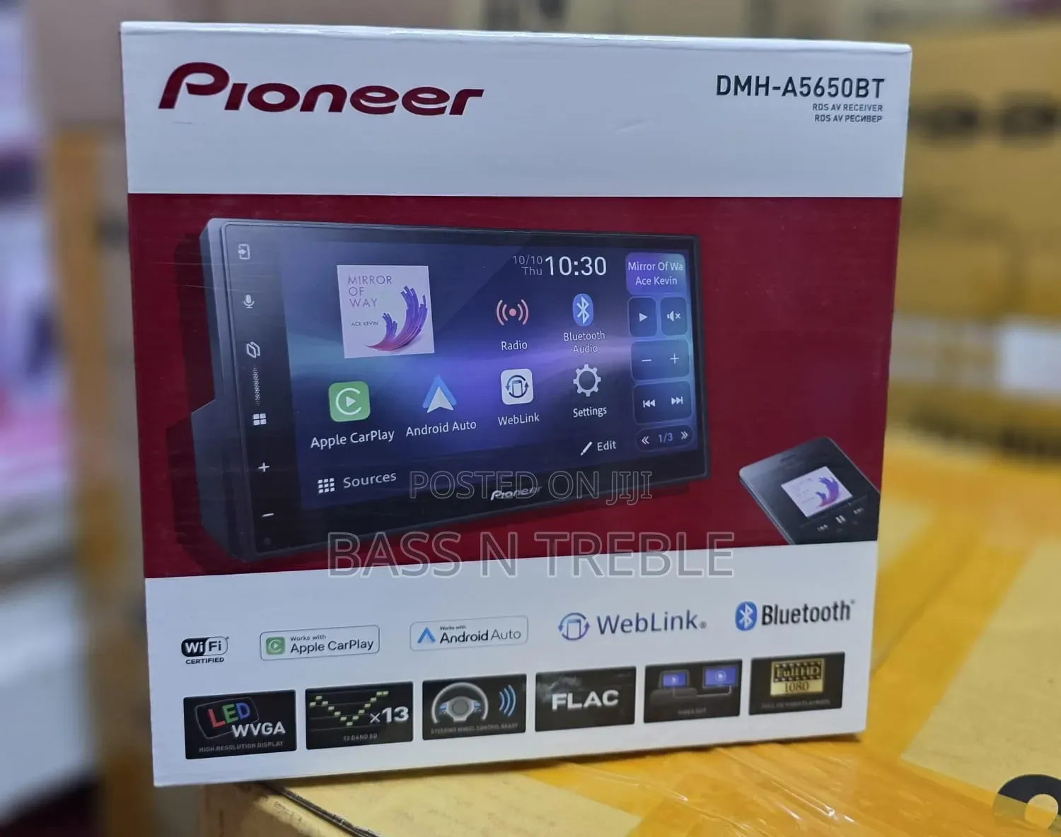 DMH Z5650 Pioneer Radio