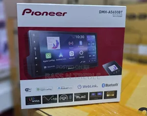 DMH Z5650 Pioneer Radio