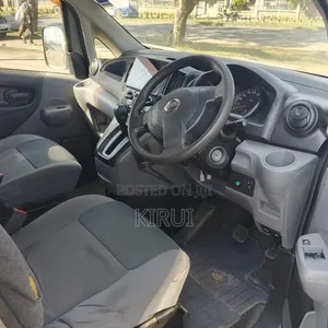 Nissan NV200 2013