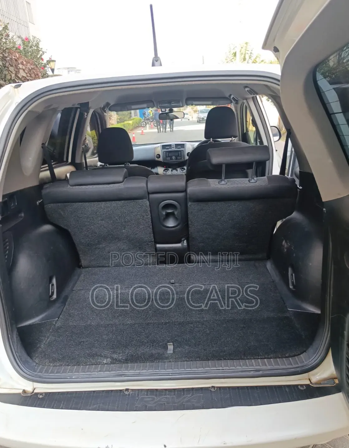Toyota RAV4 2014 White