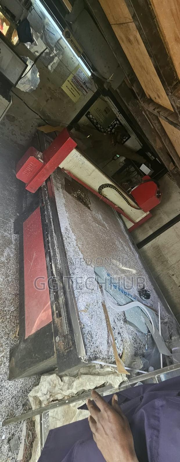 Second Water Cooled CNC 8*4ft - thumbnail 3