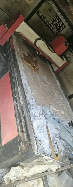 Second Water Cooled CNC 8*4ft