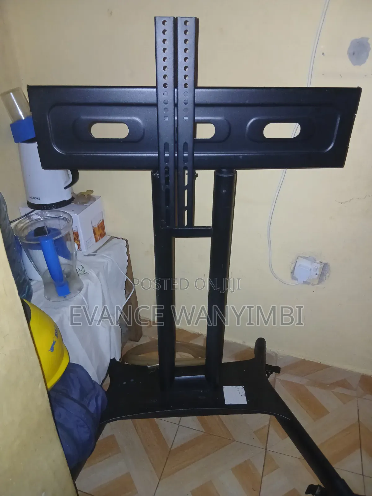 TV Stand Metal