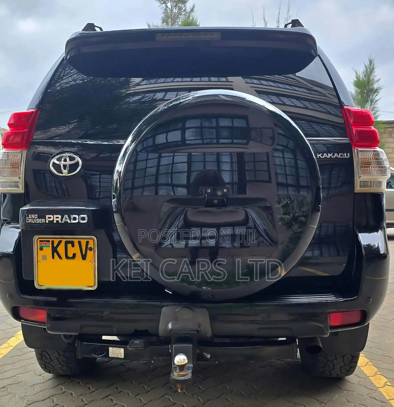 Toyota Land Cruiser Prado KAKADU 2012 Black