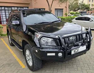 Toyota Land Cruiser Prado KAKADU 2012 Black