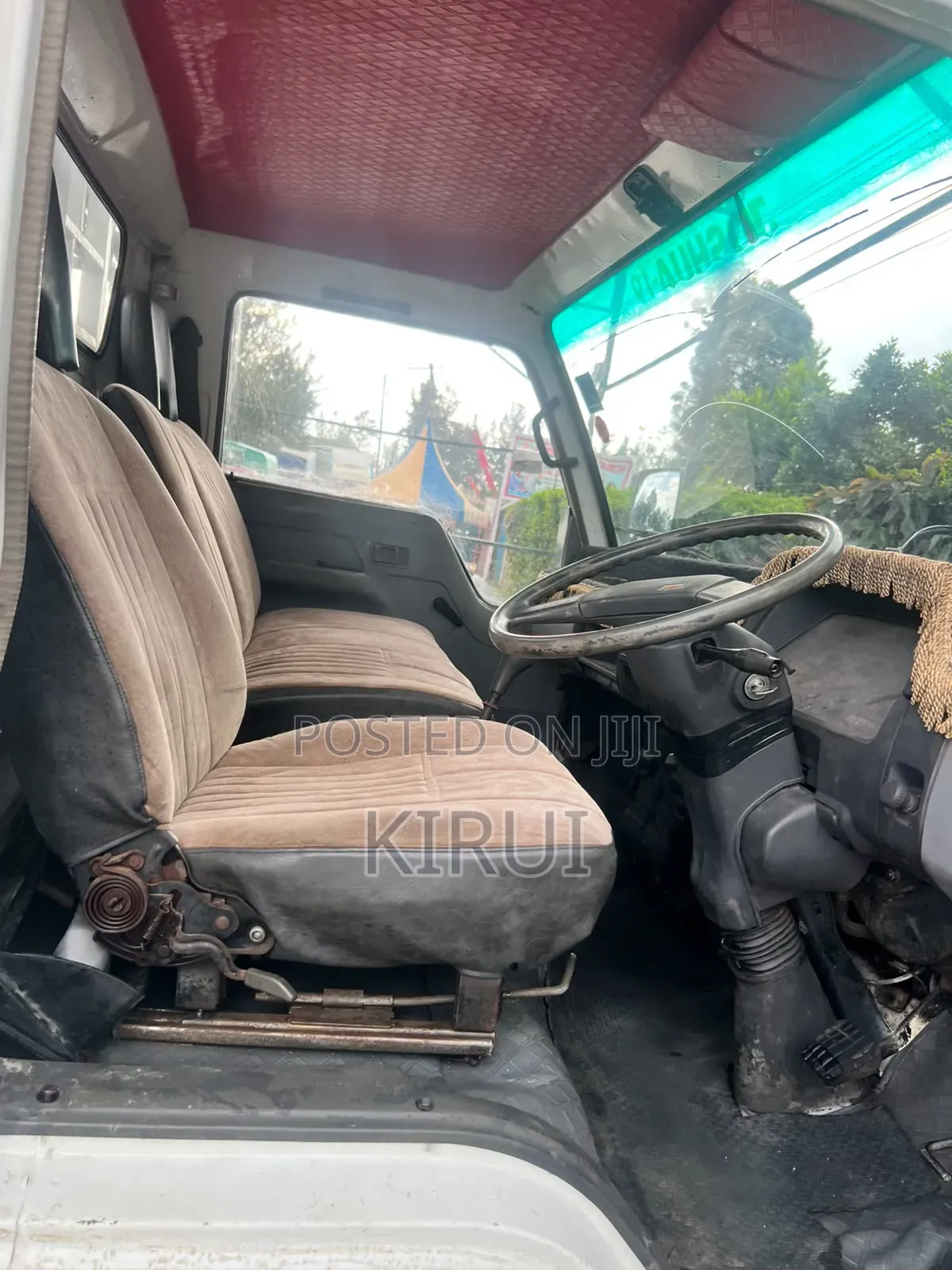 Mitsubishi Canter 4D33
