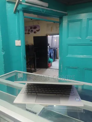 Laptop HP Pavilion 13 8GB Intel Core i5 SSD 256GB