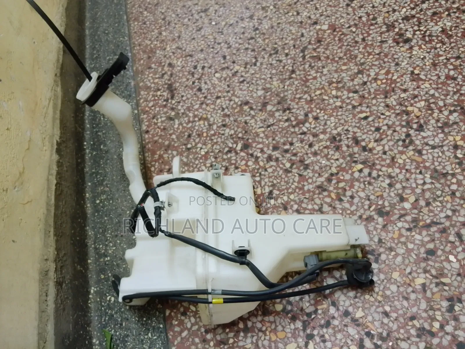 Washer Tank Mazda Cx-3