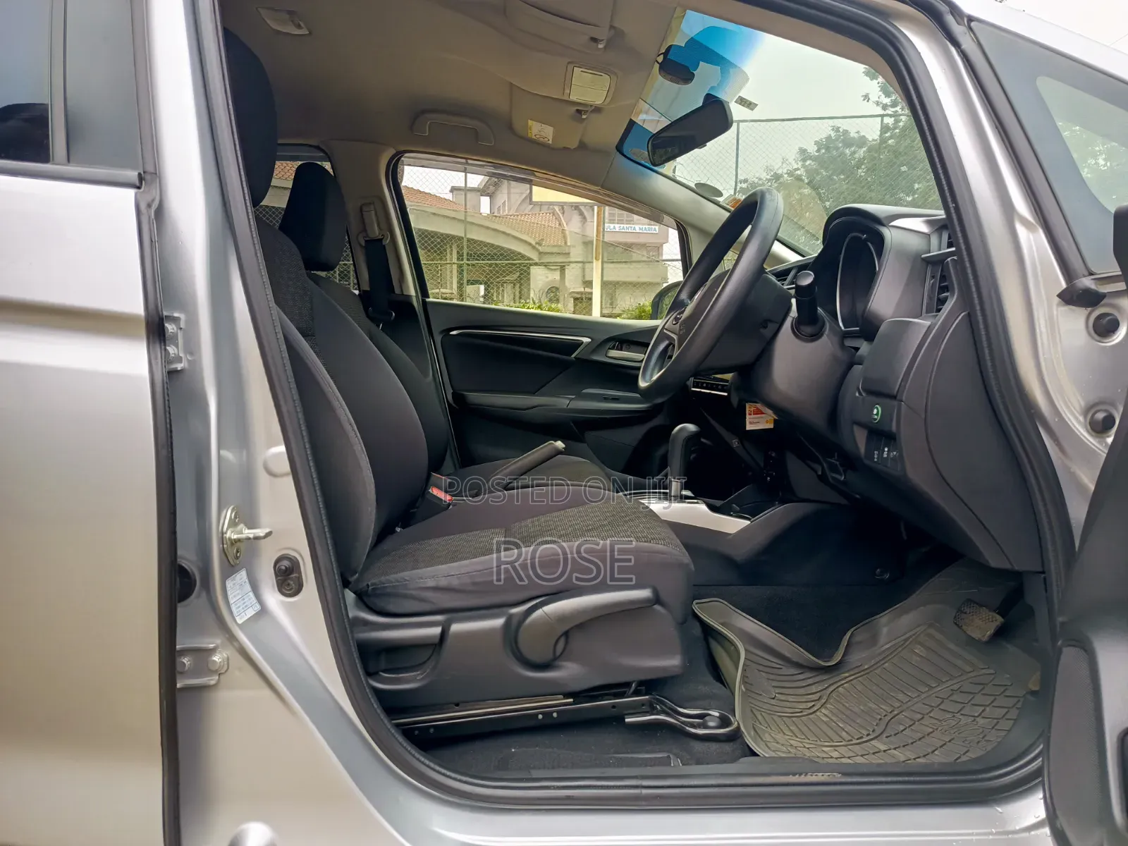 Honda Fit 2016 Silver