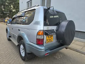 Toyota Land Cruiser 1995 Black
