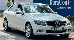 Mercedes-Benz C200 2010 White