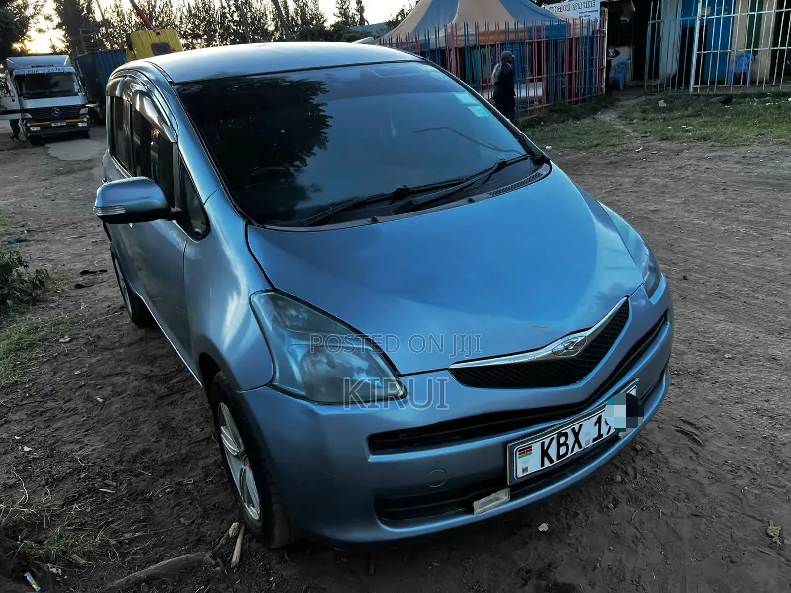 Toyota Ractis 2008 Blue
