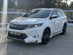 Toyota Harrier 2.0 2016 Pearl